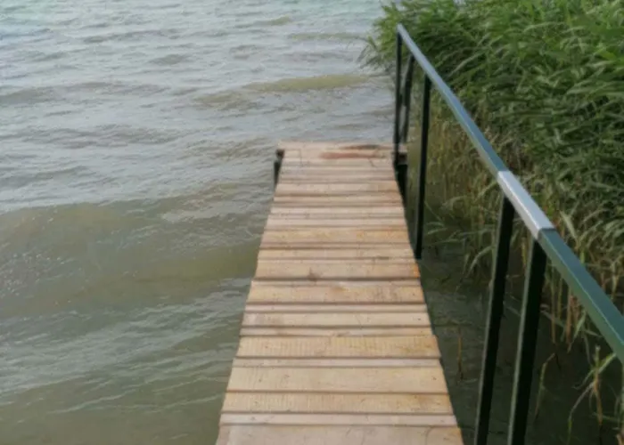 Balaton Haz בלטונפנבש